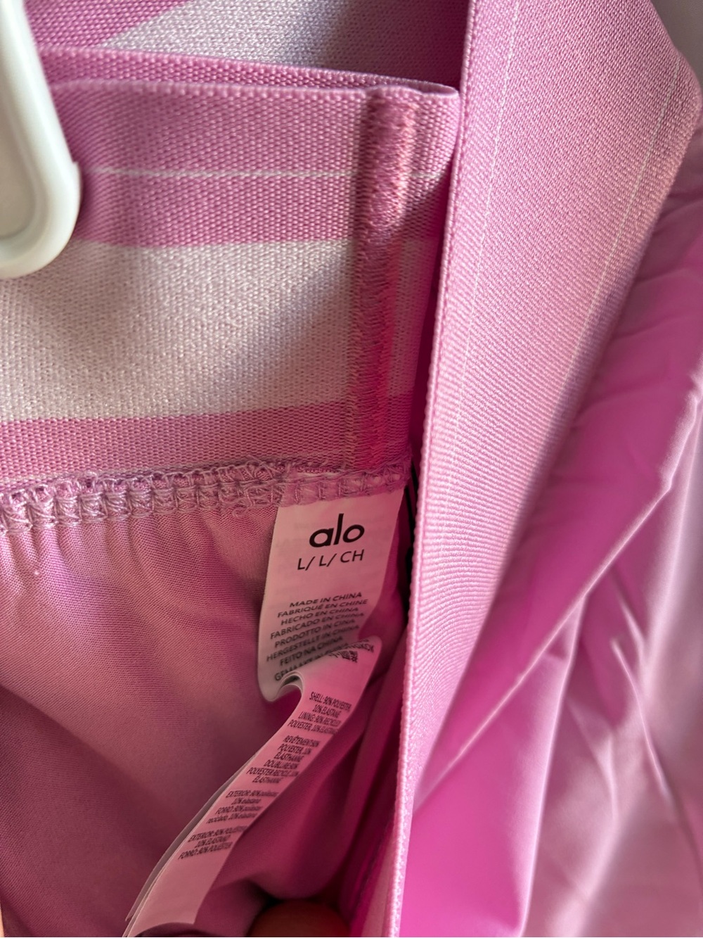 ALO Yoga Pink Athletic Shorts with Elastic Waistband - Picture 4 of 4